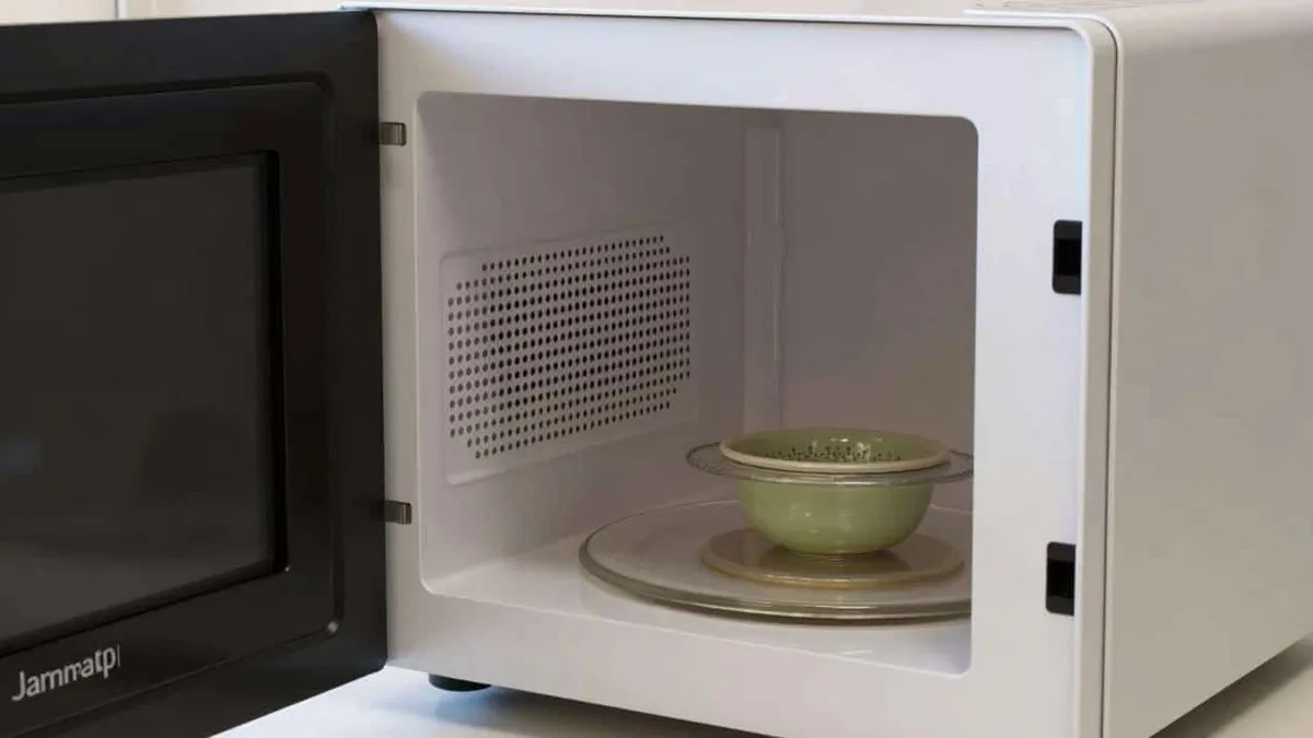 La rivoluzione delle air fryer: addio microonde?