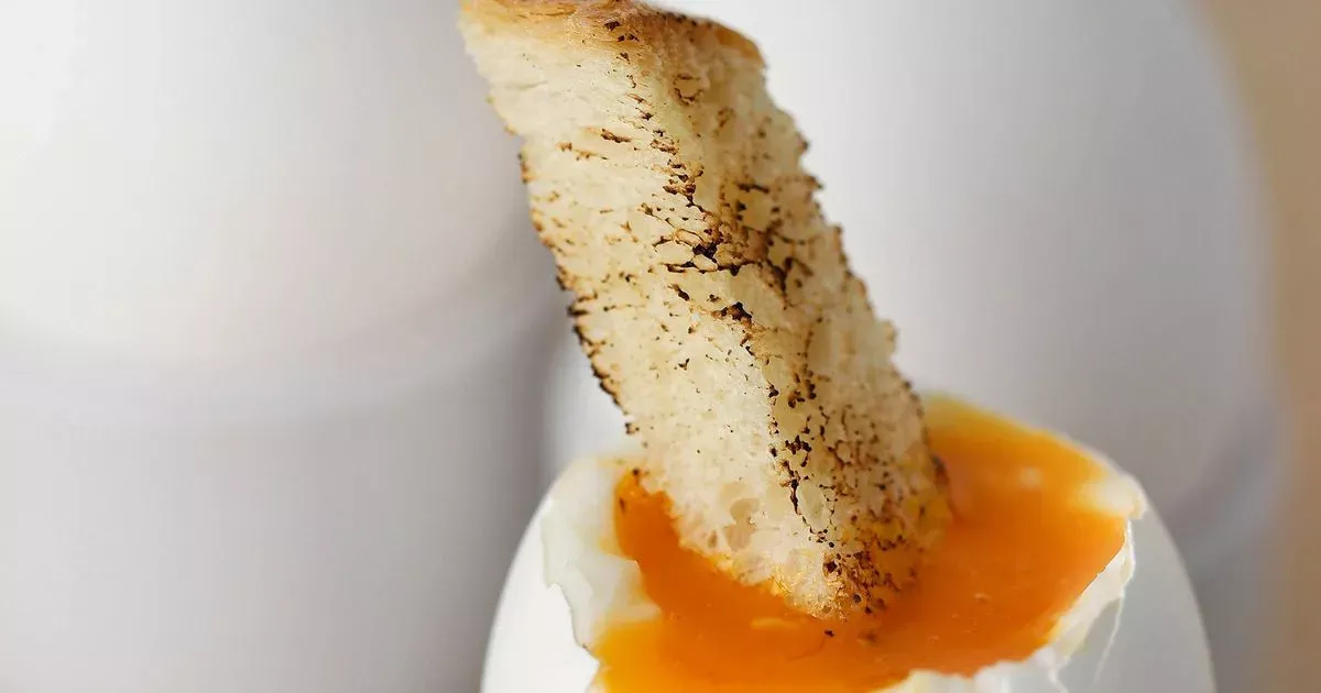 Dimentica la pentola: il modo migliore per avere tuorli perfetti